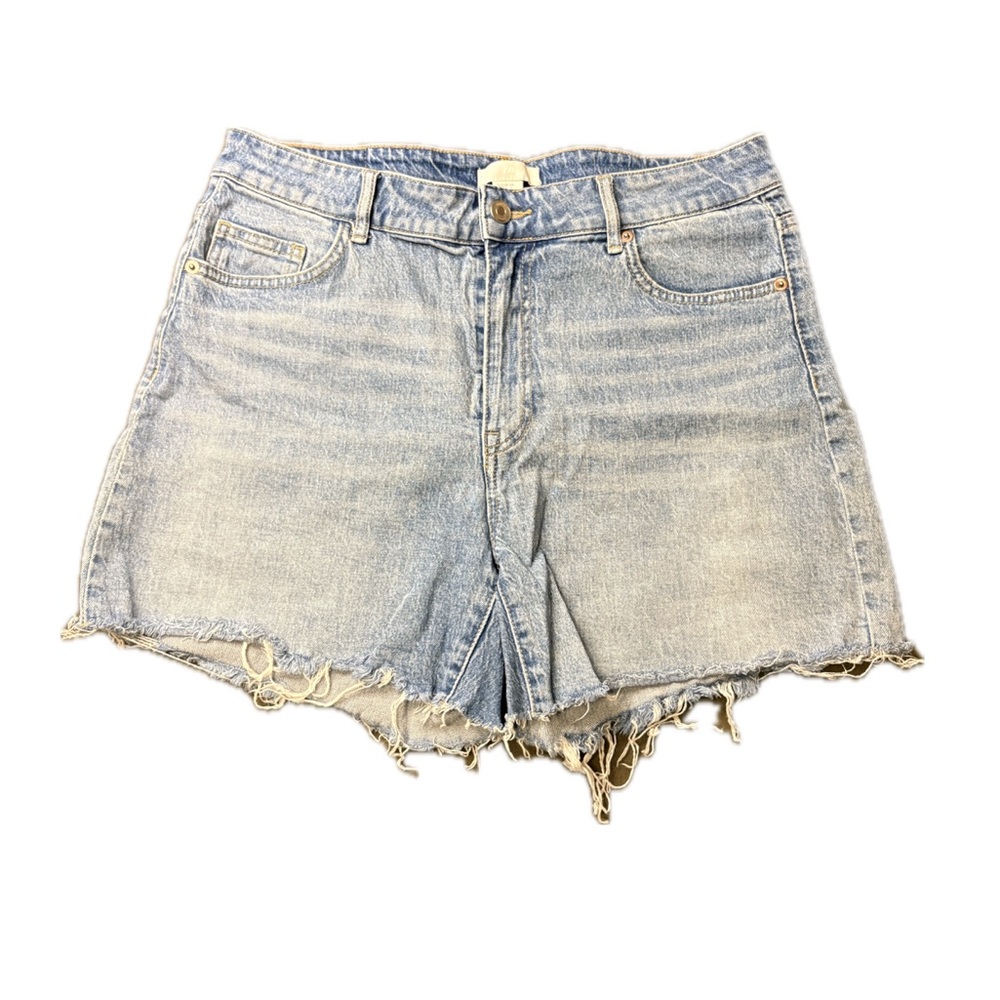 H&M Medium Wash Denim Shorts